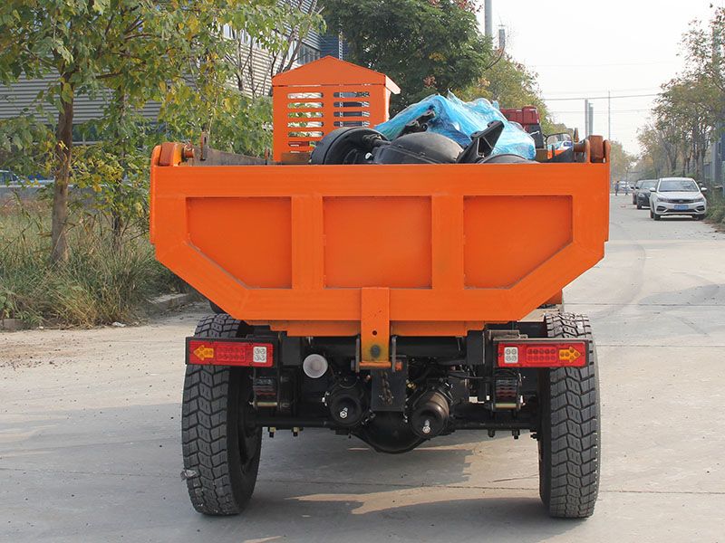 CSQ-4T電動(dòng)礦用運(yùn)輸車(chē)